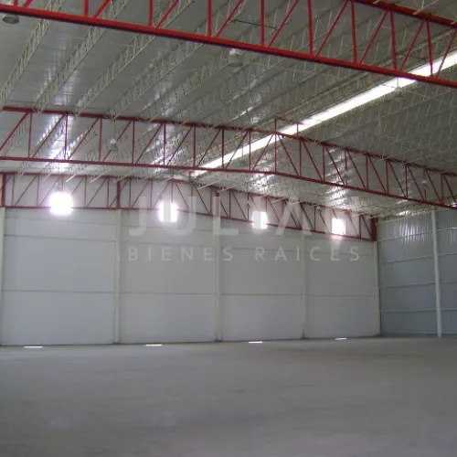 Bodega en renta Santa Catarina (2)