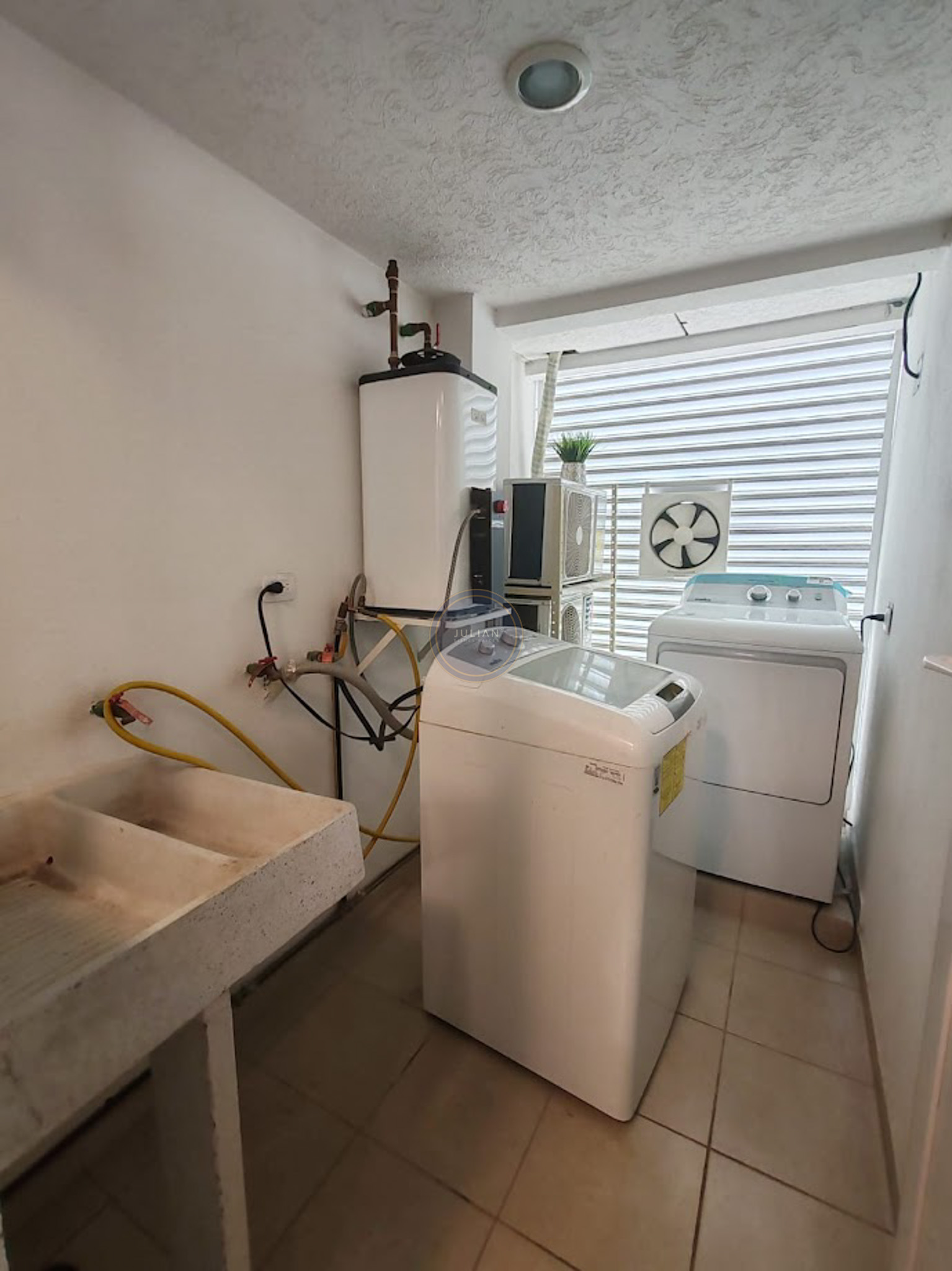 Departamento amueblado Crystal Lagoons (1)