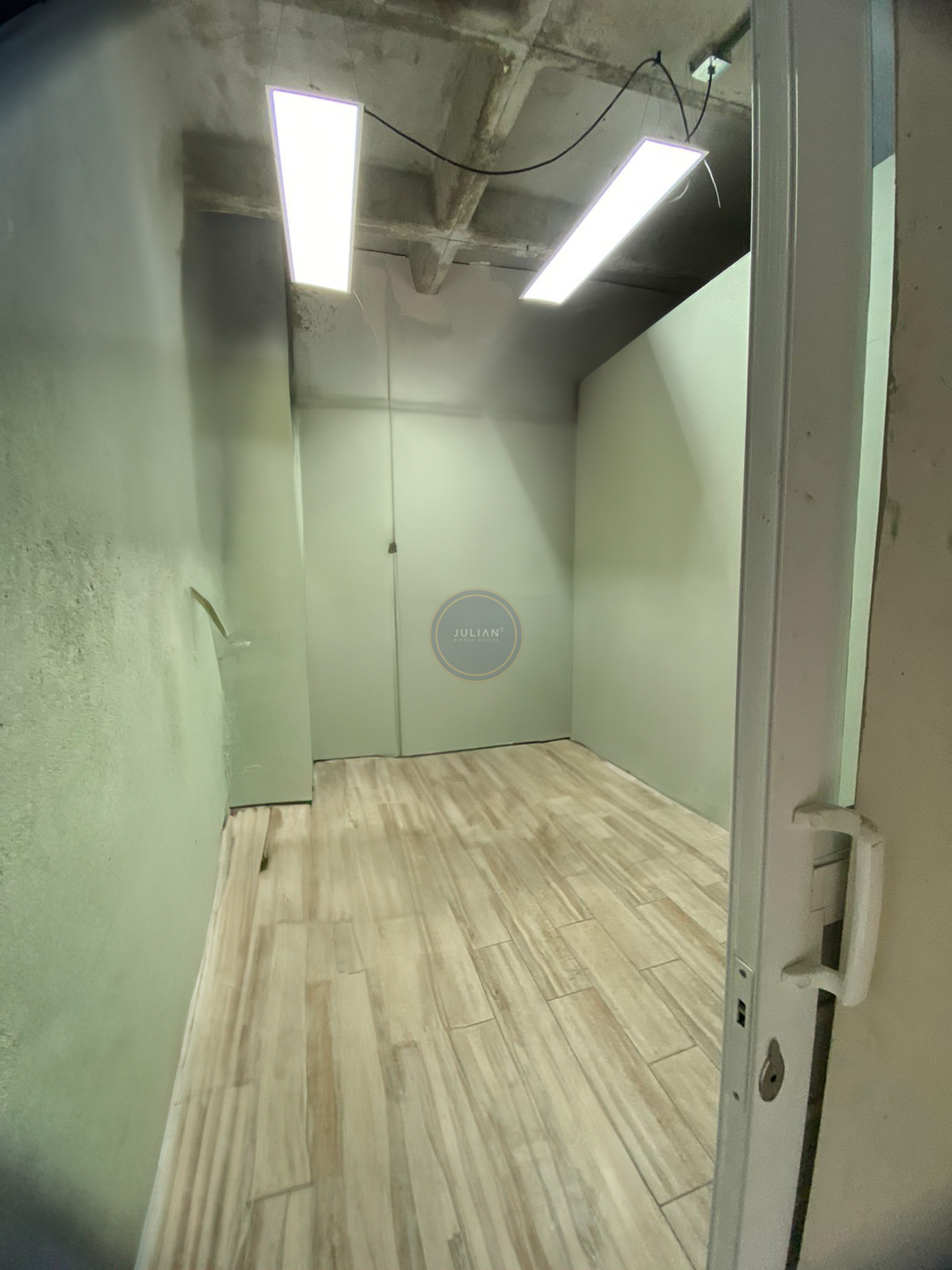 WhatsApp Image 2025-08-06 at 2.08