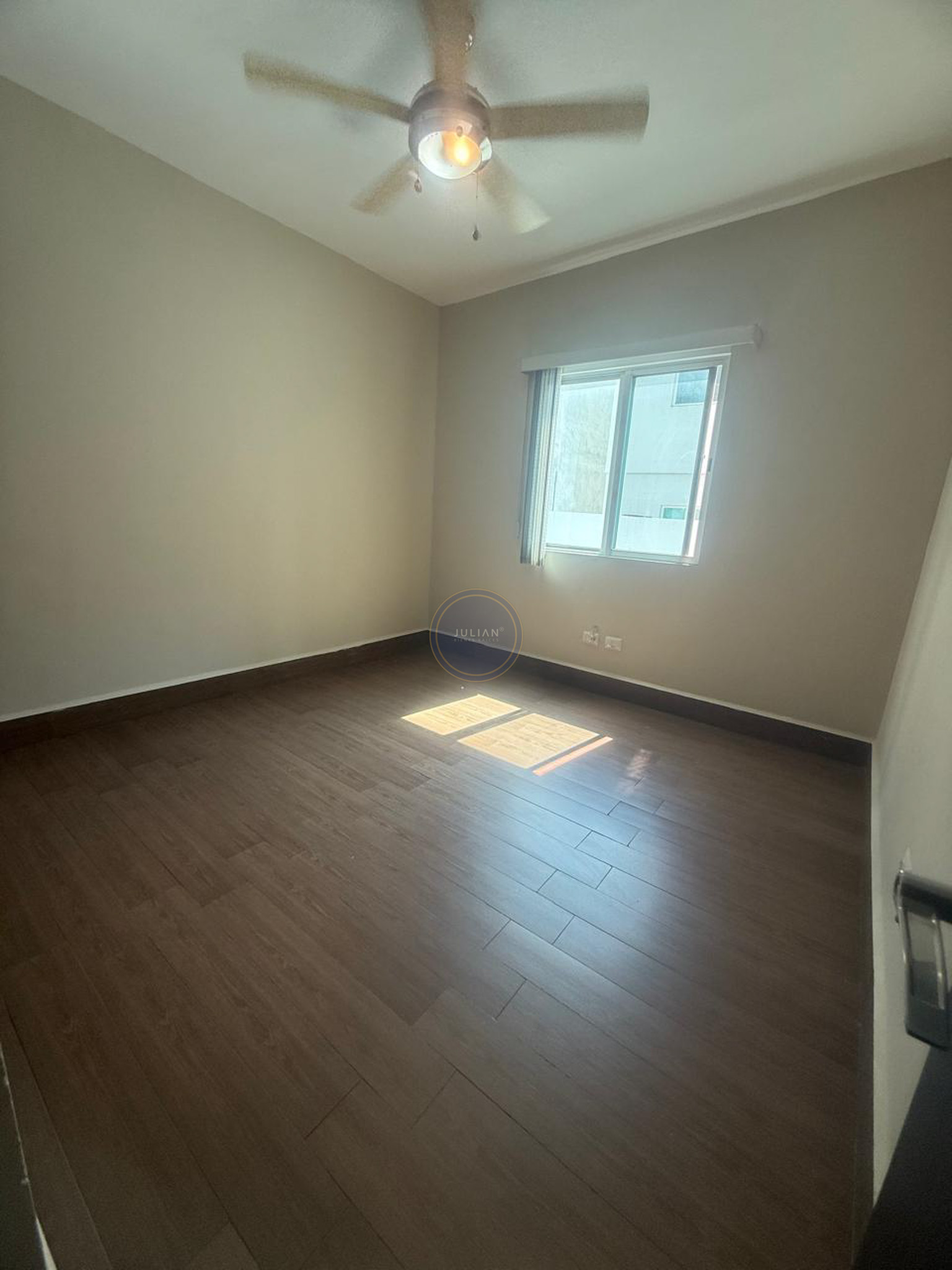 036a4647-0187-4937-8d6e-0fc4d6bf43a5