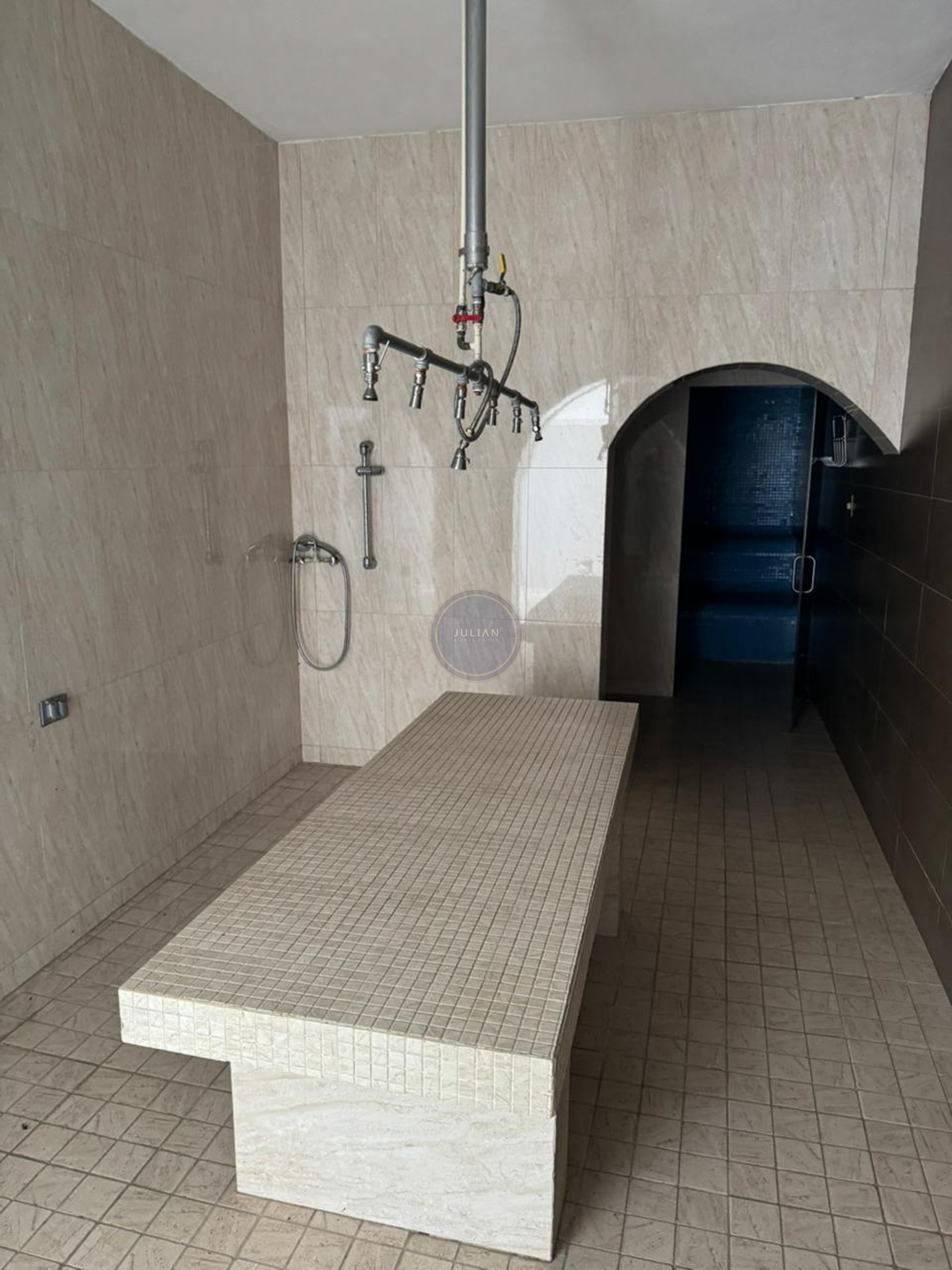 0dd2567c-0a89-4eae-a7a7-14f26fa083af