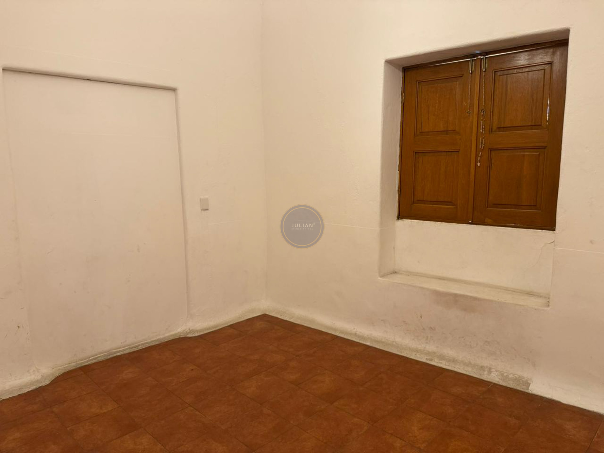 0e3b25b9-4ca0-47cb-80a9-848f07d9ec83