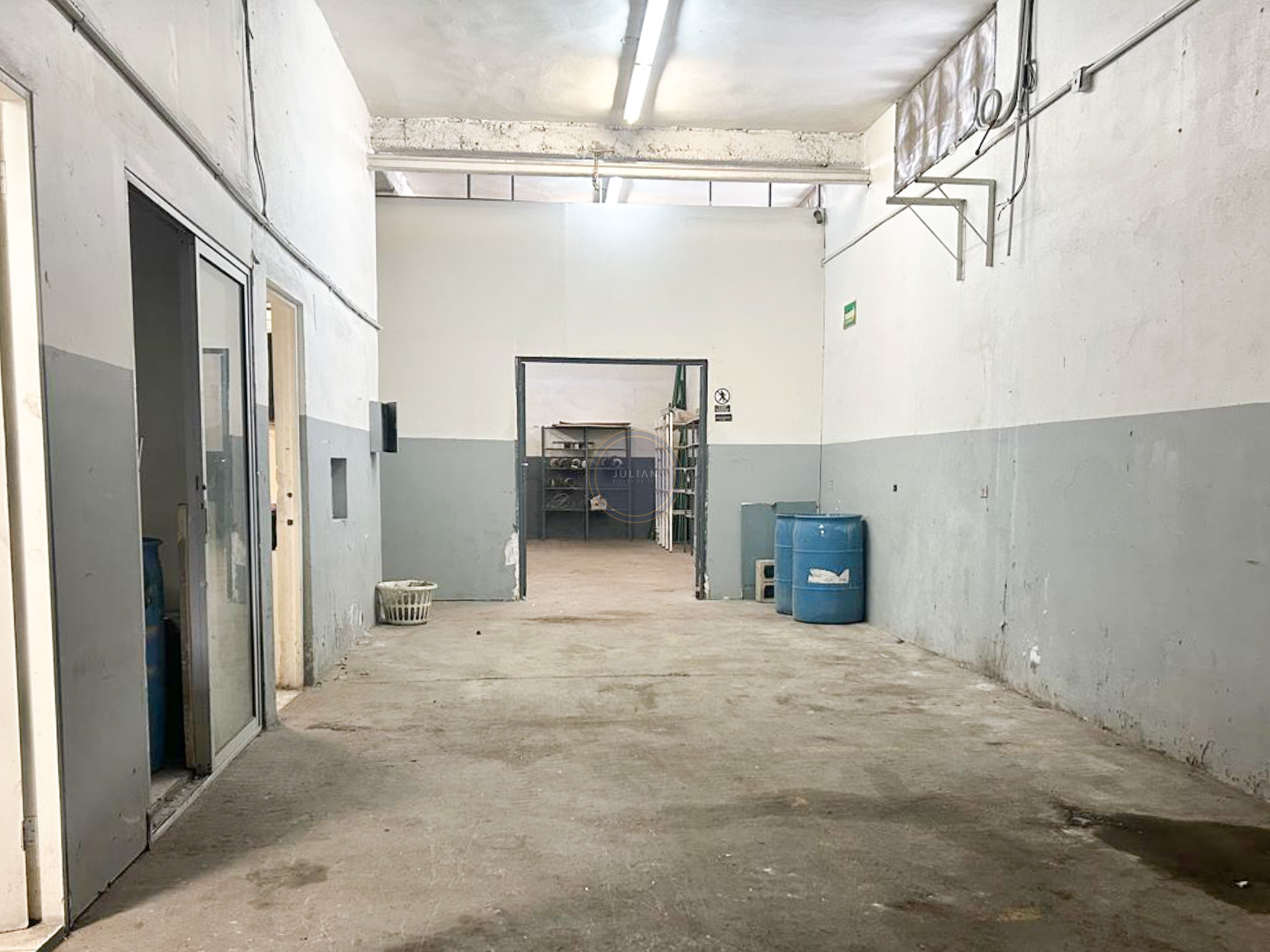 WhatsApp Image 2025-11-03 at 1.00