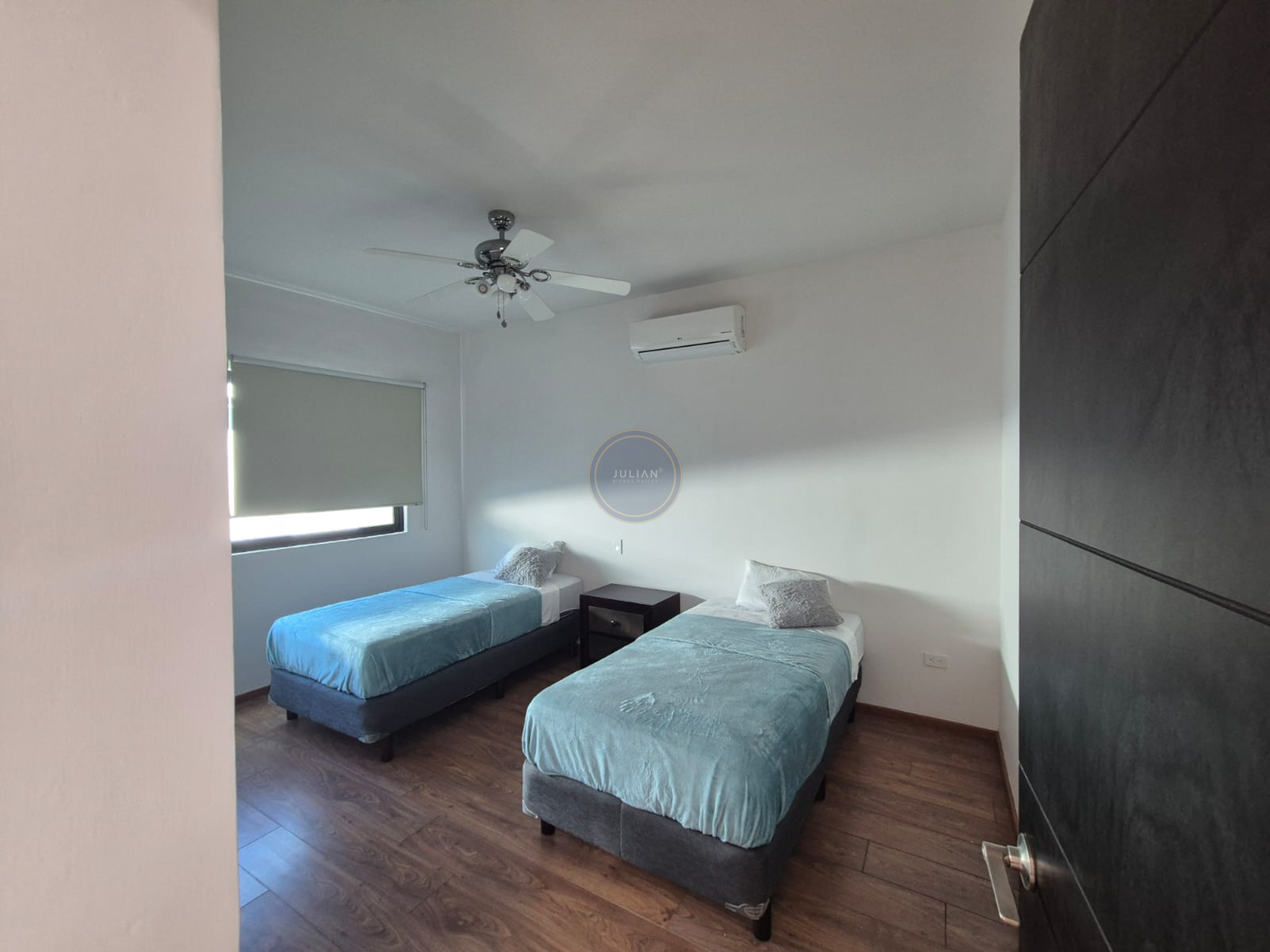 WhatsApp Image 2025-11-05 at 7.18