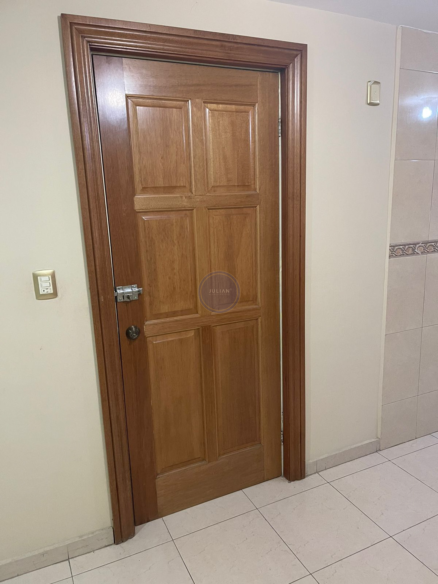 WhatsApp Image 2025-11-26 at 10.47