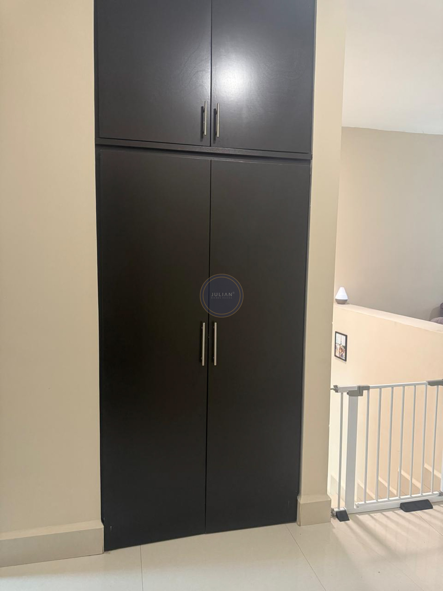 abbf7531-e33c-48d8-85c4-6dba7851bb16