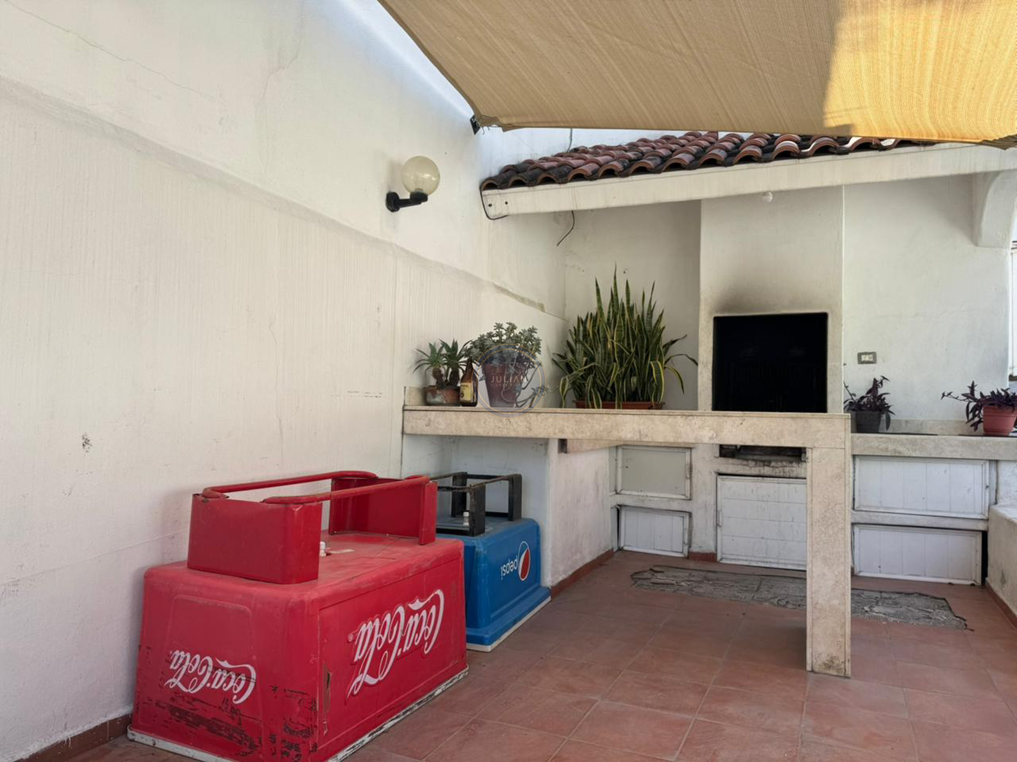 c1228ab4-ef96-4eca-b20f-5a34a4a4efc4