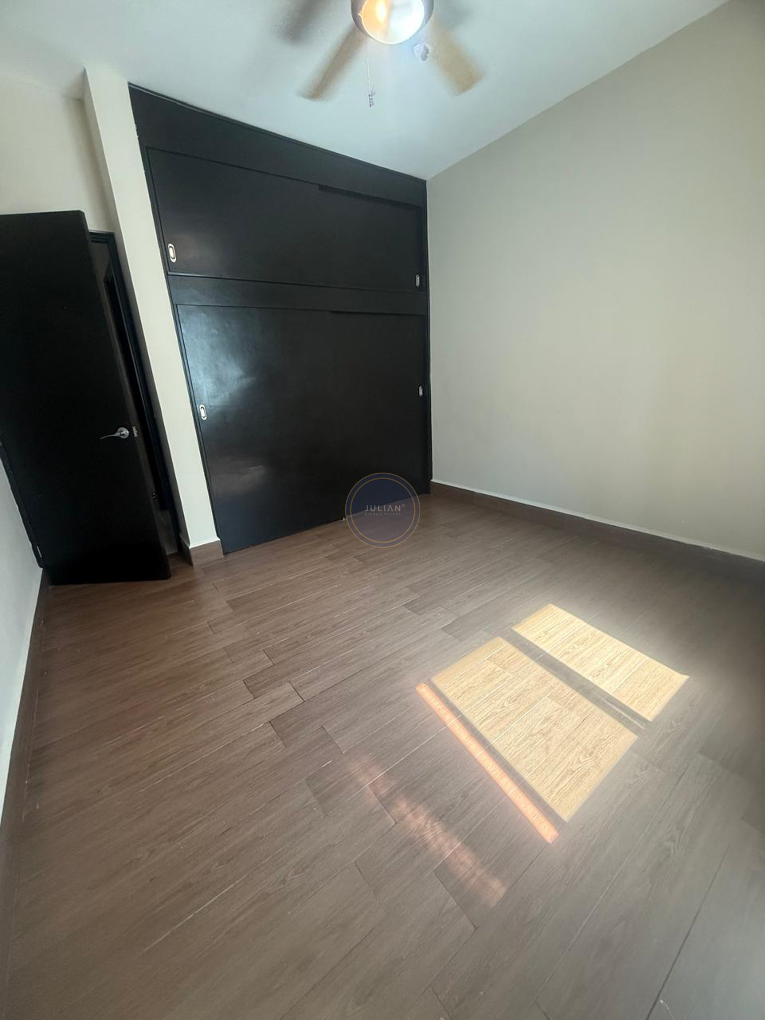 f79d32d4-d181-4068-b936-64072e4c6099