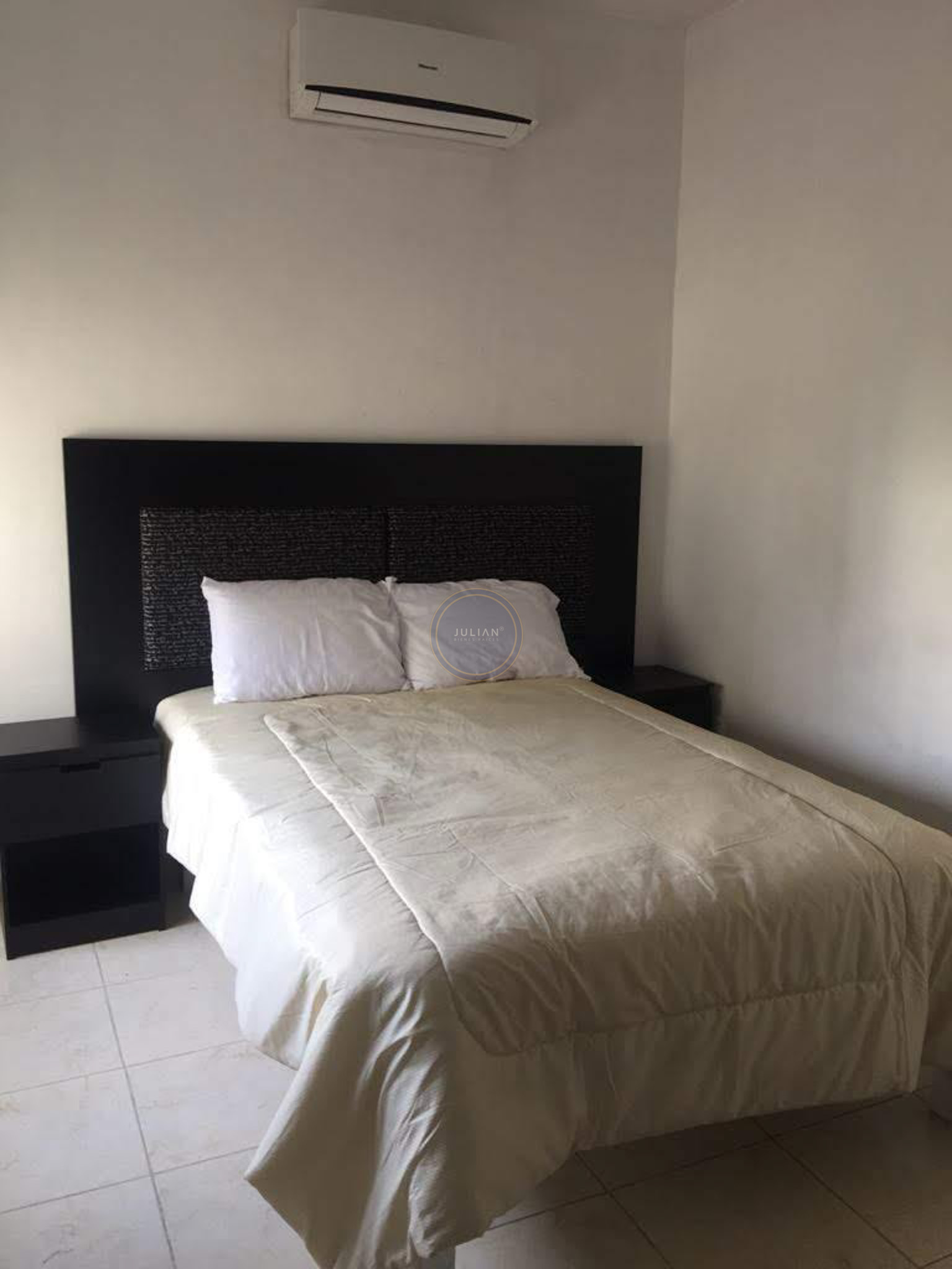 WhatsApp Image 2025-12-01 at 1.32