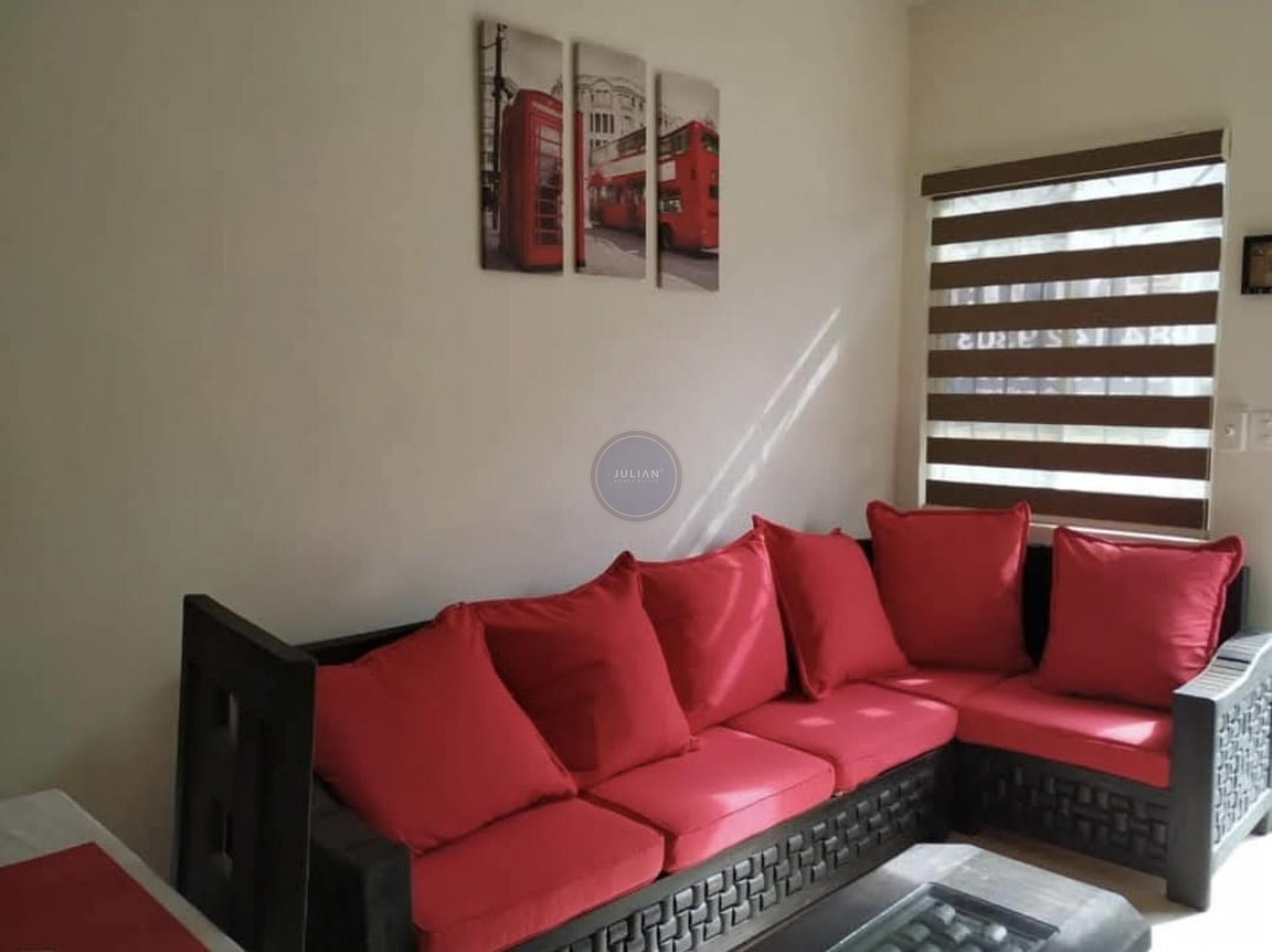 WhatsApp Image 2025-12-01 at 1.54