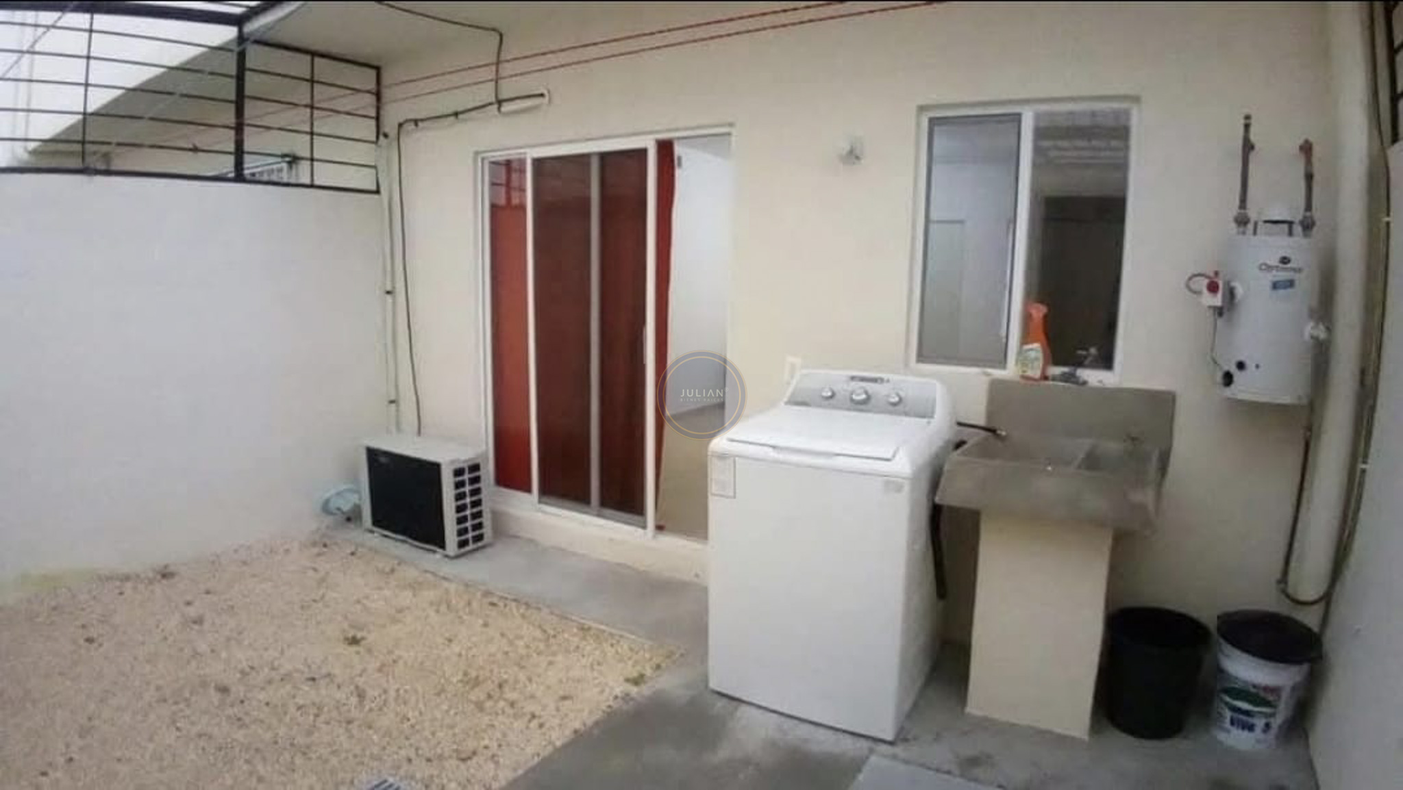 WhatsApp Image 2025-12-01 at 1.54