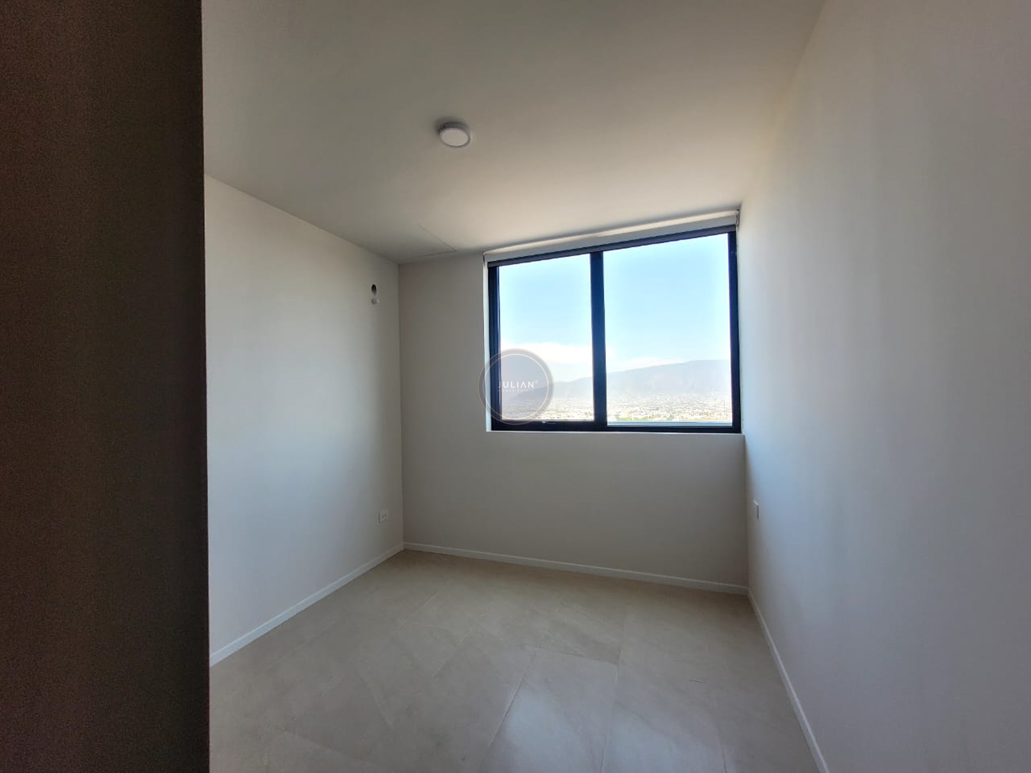 17ce6eac-7458-44b2-a838-9e849d4f22a6