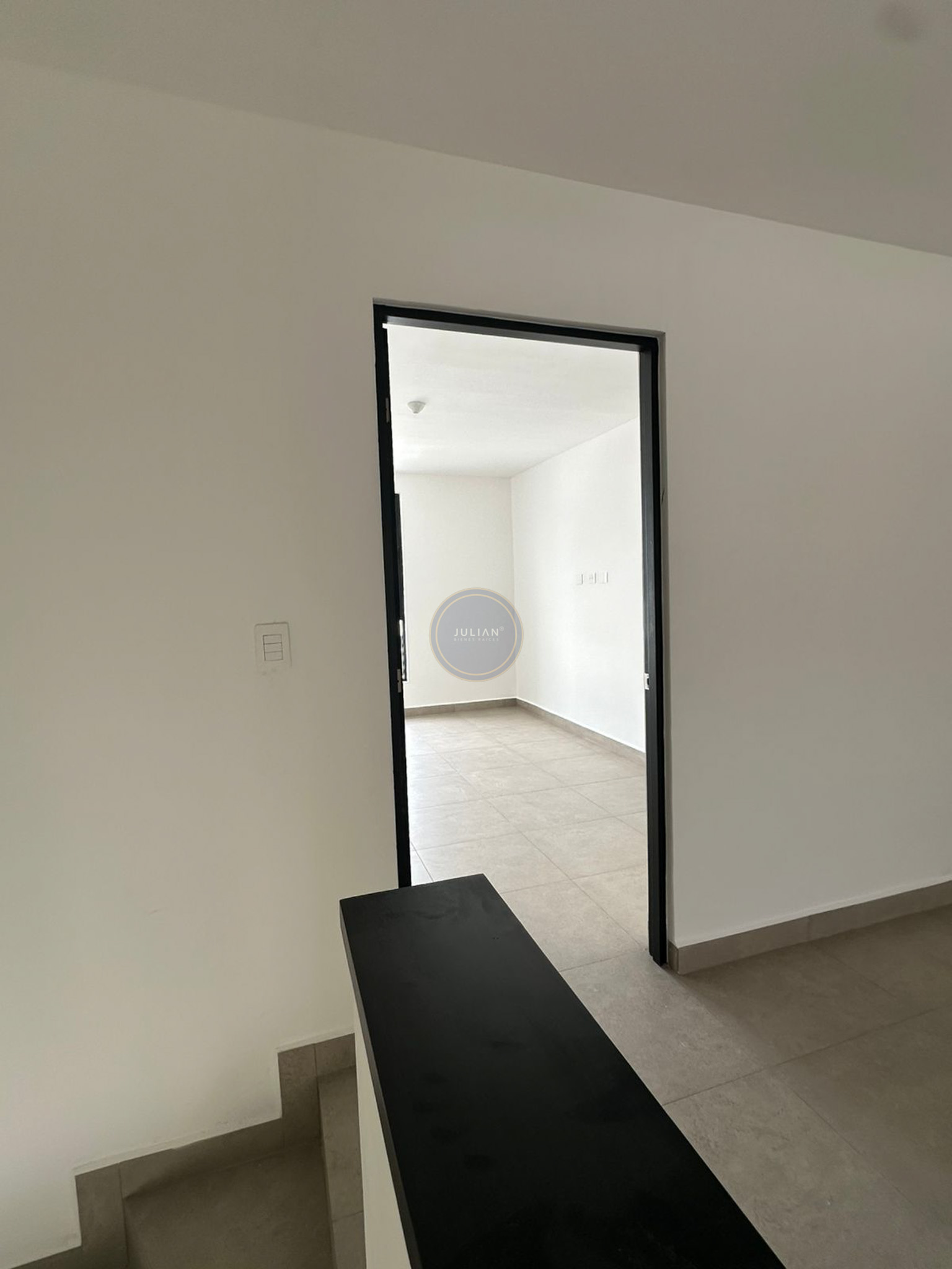 3dbb565c-0394-43b7-946b-a32949b5d54a