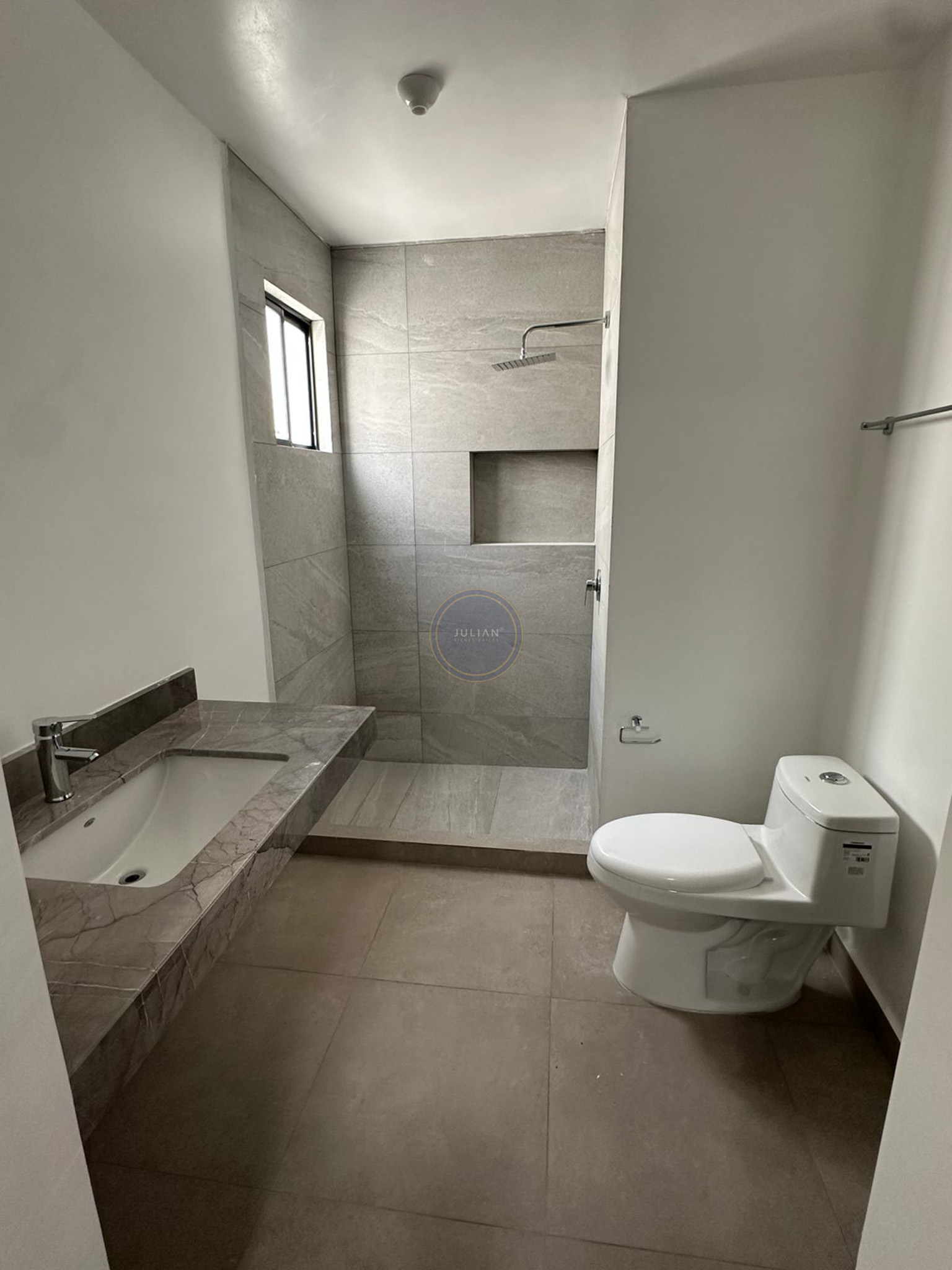 4973374a-2317-4006-ac6a-41e8bbfda981