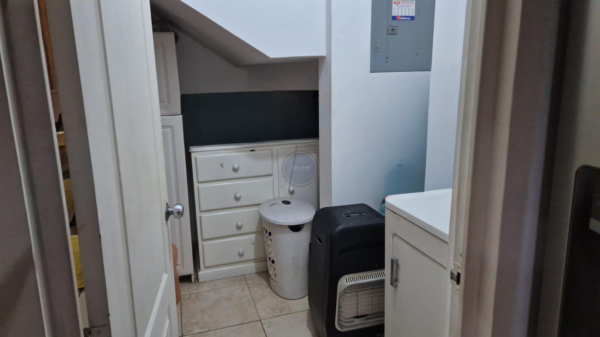 4f4181ea-5ad0-4f9f-97b3-4439355192d8