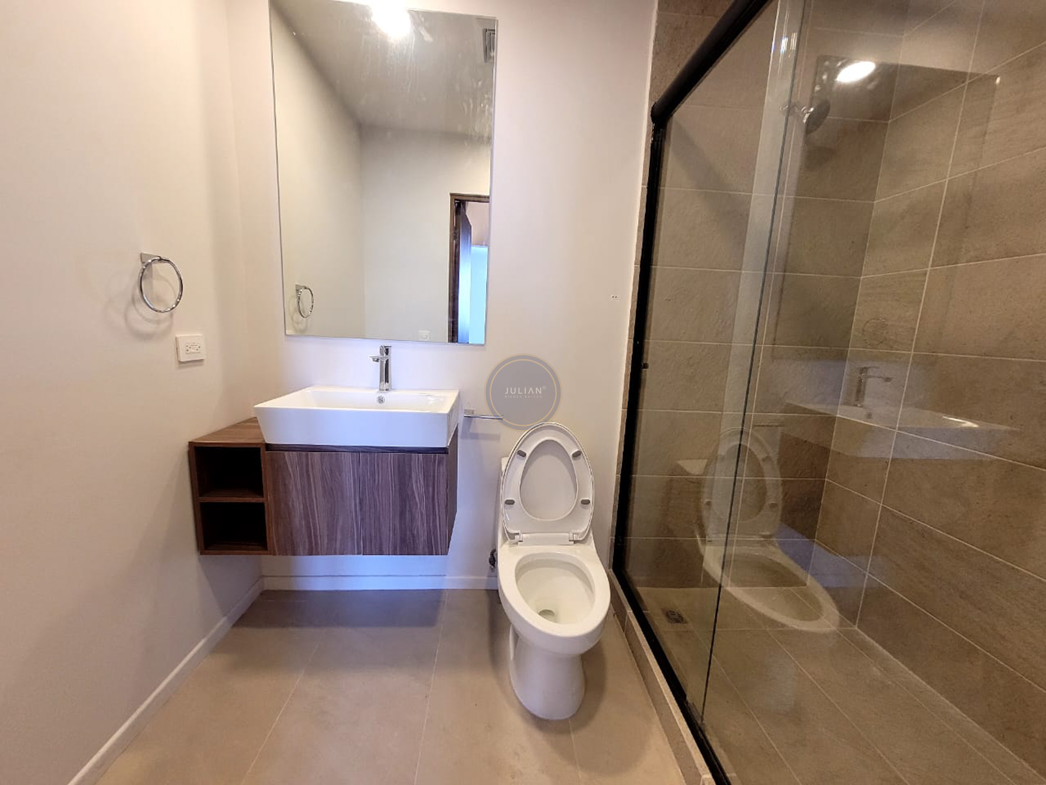 c366a79b-135e-4684-99a3-08d2c913be60