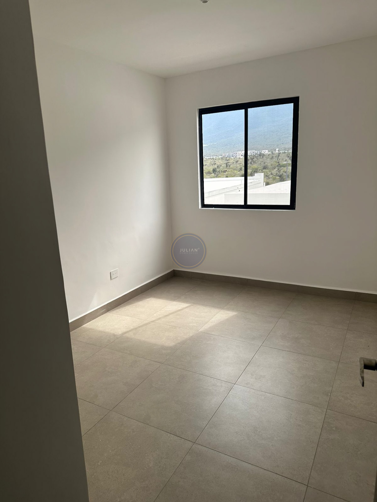 d72cc0f7-a1b6-41bd-b851-6d1ed6bded7f